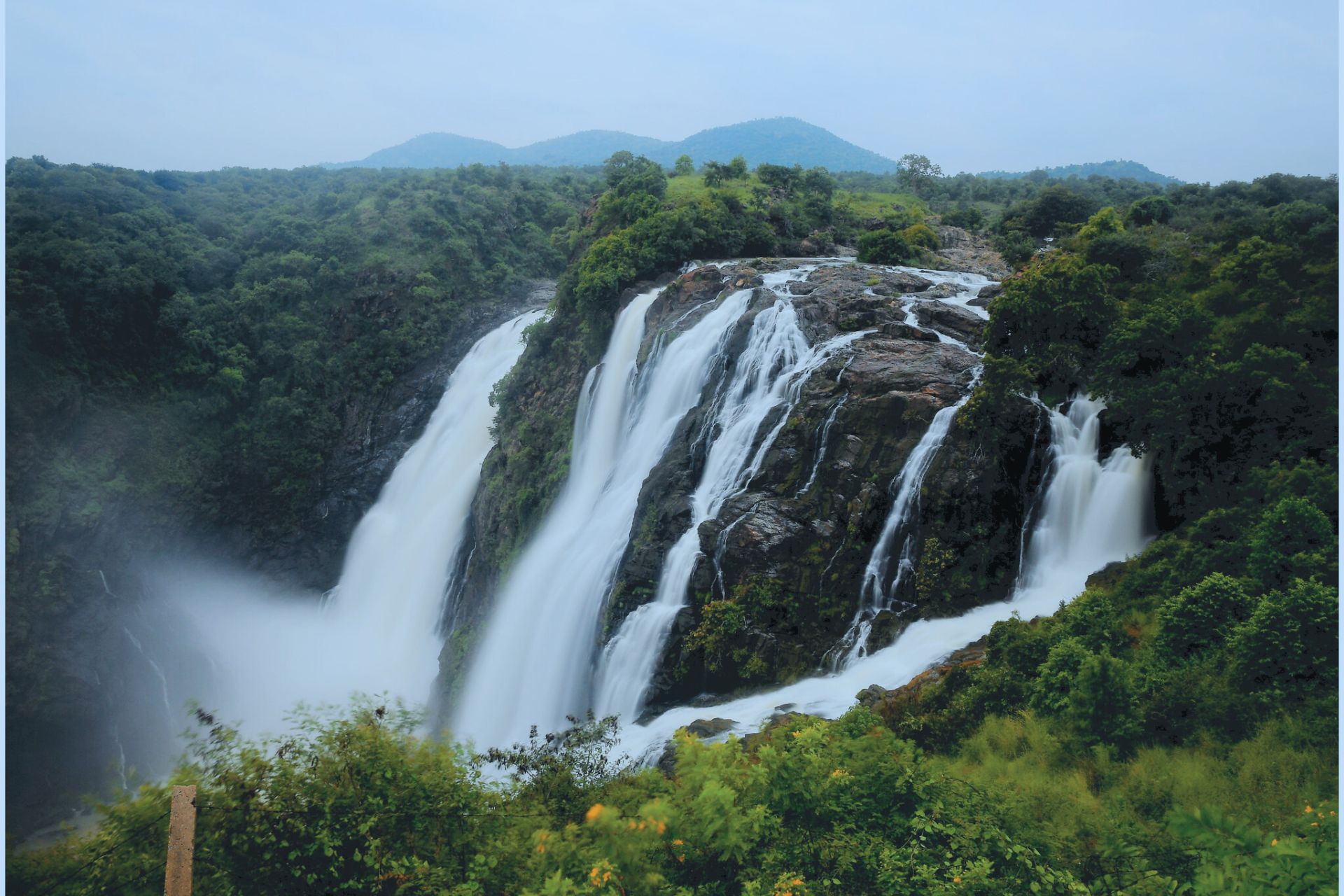 Shivanasamudra Falls